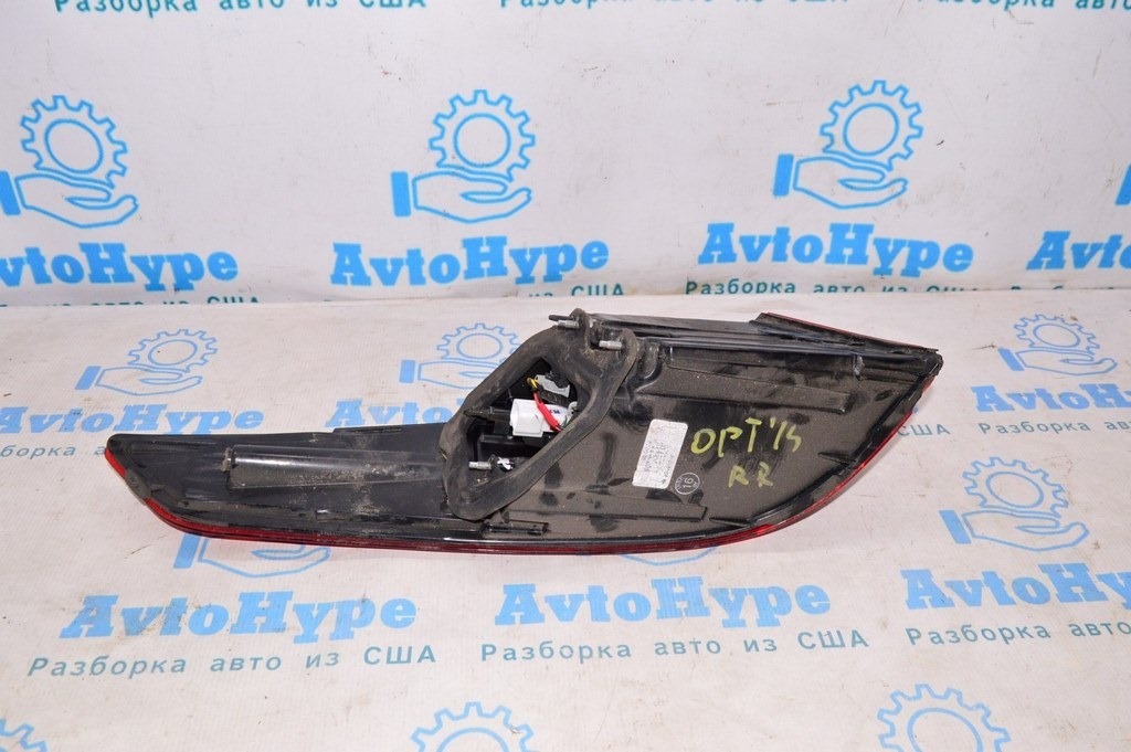 Фонарь внешний (крыло) правый Kia Optima 14-15 рест (03) (деф. Сколы и трещина в нижнем углу) — фото 4