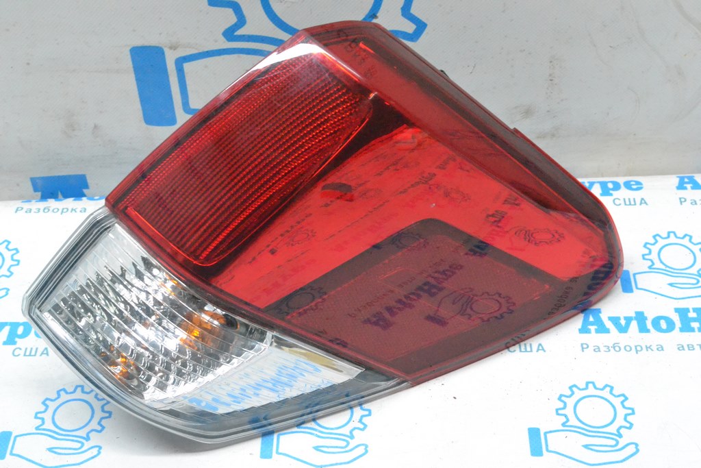 Фонарь внешний (крыло) правый Subaru Forester 19- SK (02)