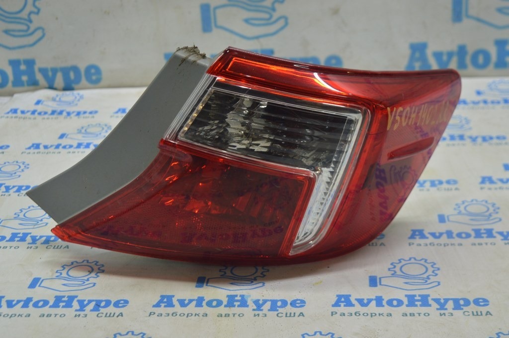 Фонарь внешний (крыло) правый Toyota Camry v50 12-14 usa (02)