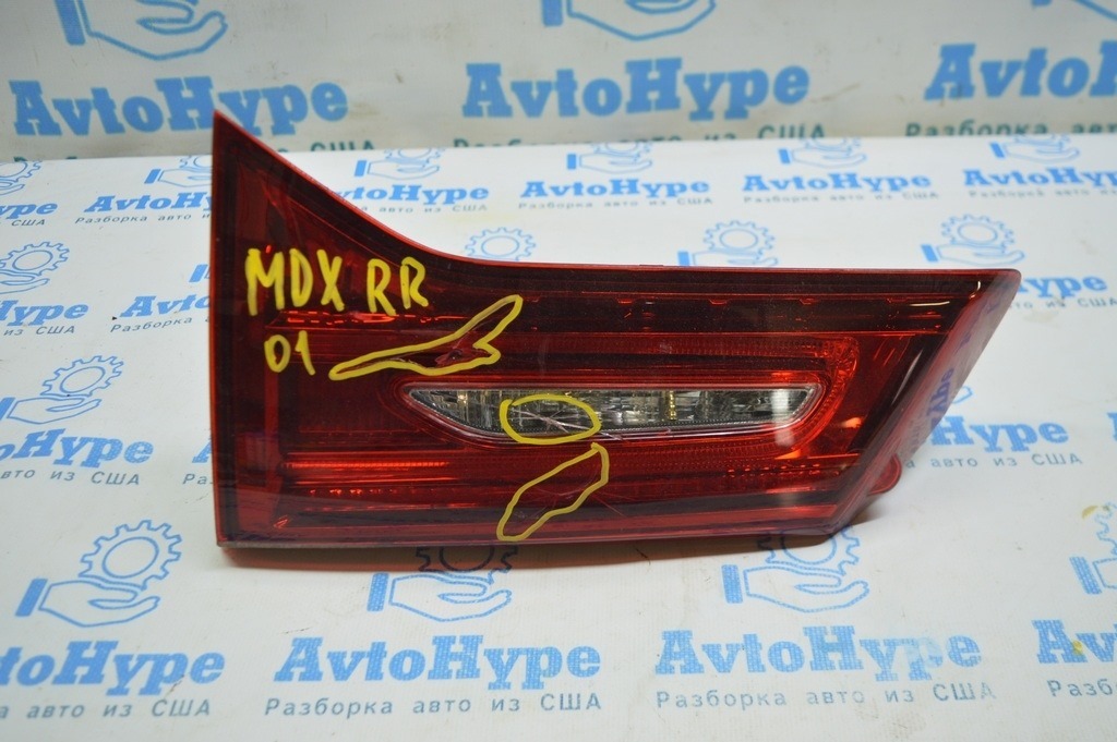 Фонарь внутренний (крышка багажника) правый Acura MDX 14-20 (01) деф. стекла