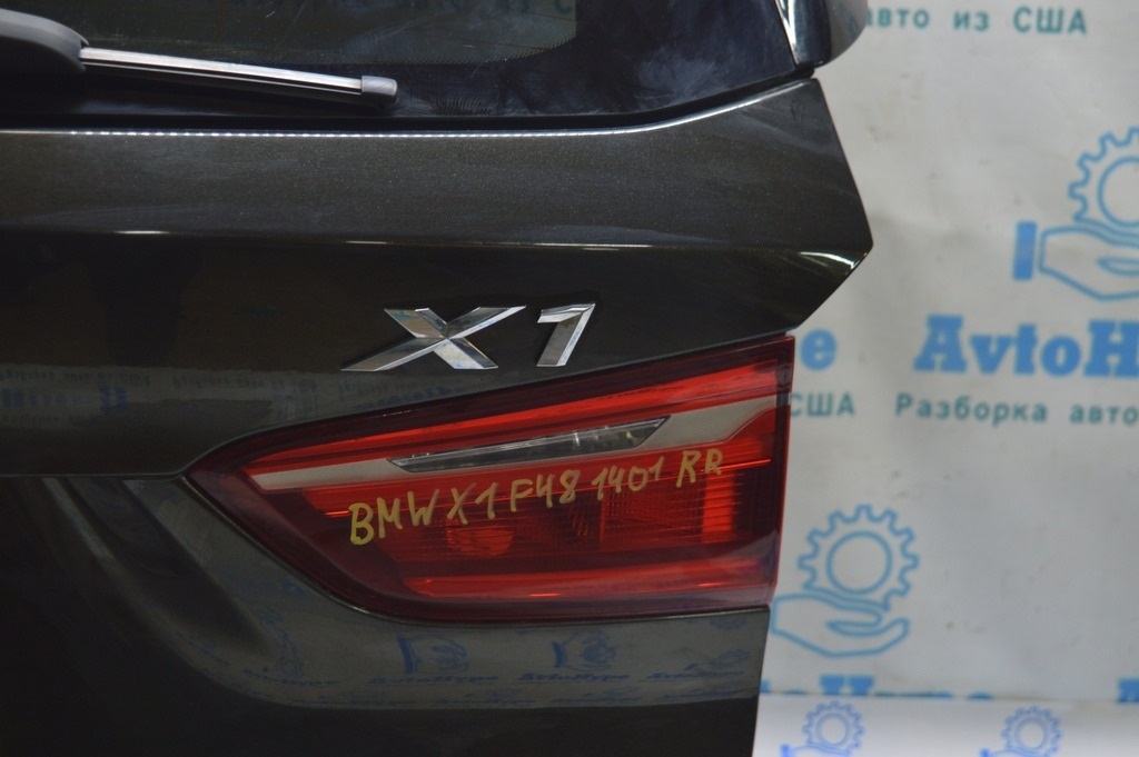 Фонарь внутренний крышка багажника правый BMW X1 F48 16-19 под LED
