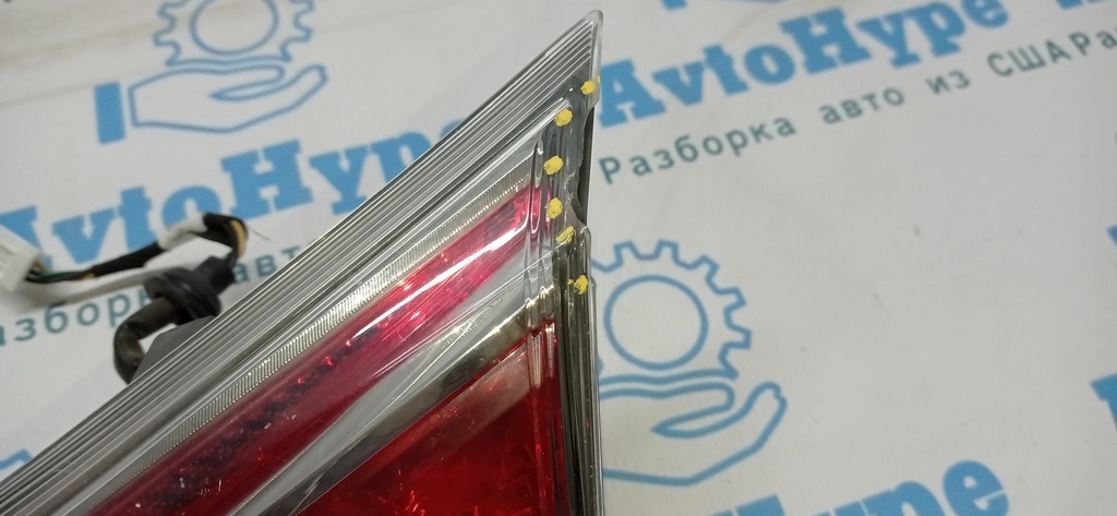 Фонарь внутренний (крышка багажника) правый Nissan Rogue 14-16 (05) деф скол — фото 2