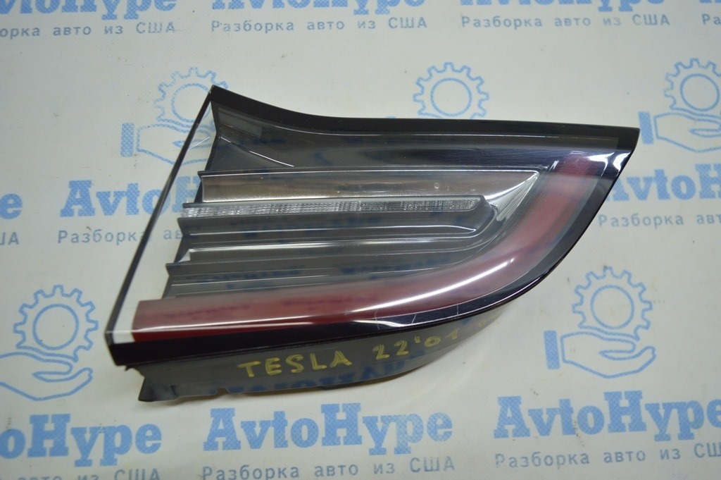Фонарь внутренний крышка багажника правый Tesla Model 3 18- тип 2 — фото 2