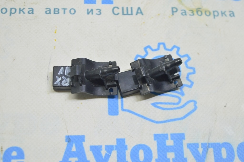 Форсунка омывателя лобового стекла левая Lexus RX350 RX450h 16-22 0 — фото 2