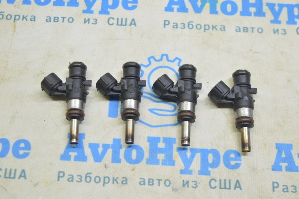 Форсунка (распылитель) Audi Q7 4M 15- 2.0T