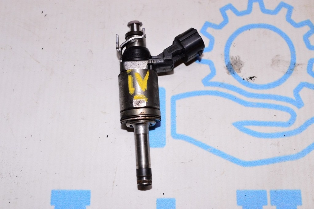 Форсунка (распылитель) Ford Focus mk3 11-18 2.0