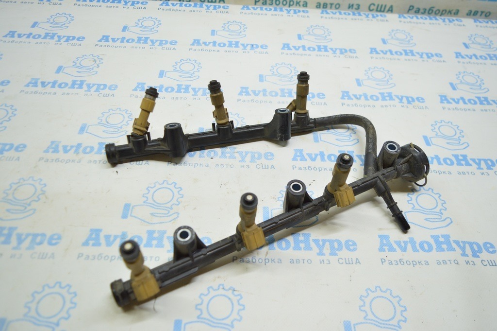Форсунка (распылитель) Lexus IS300 06-13