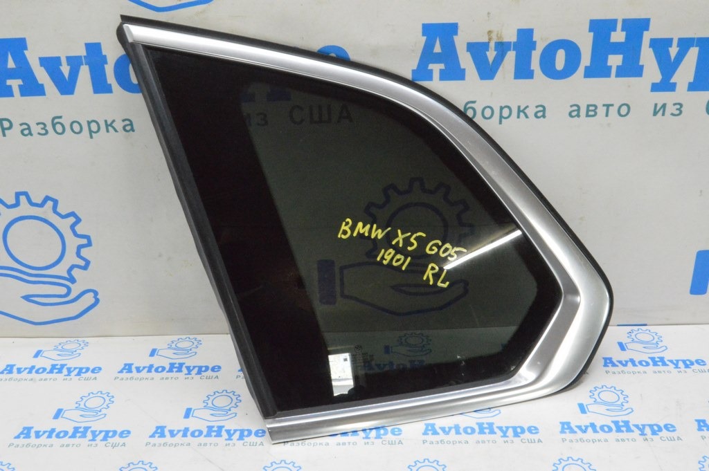 Форточка (глухое стекло) задняя левая BMW X5 G05 19-24 с хром молдингом