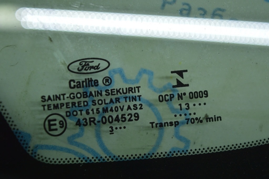 Форточка глухое стекло задняя левая Ford Fusion mk5 13-20 один хром (05) — фото 3
