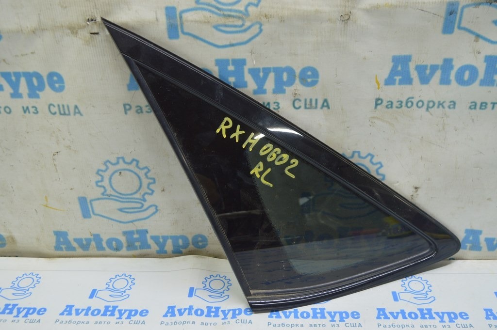 Форточка глухое стекло задняя левая Lexus RX300 RX330 RX350 RX400h 04-09 с молдингом