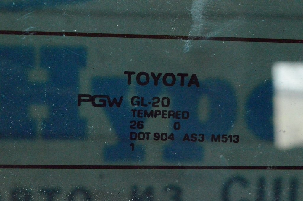 Форточка (глухое стекло) задняя левая Toyota Sequoia 2008-2022 (01) — фото 2