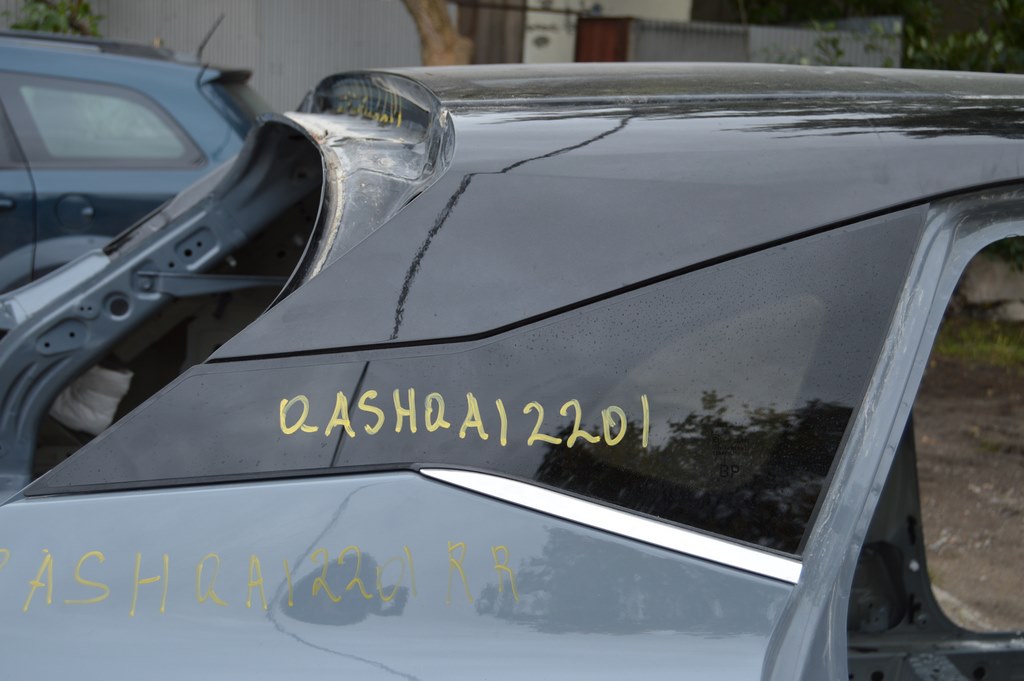 Форточка (глухое стекло) задняя правая Nissan Qashqai 21-