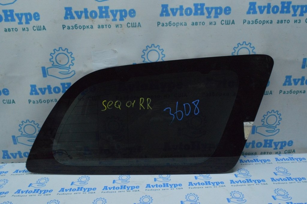 Форточка (глухое стекло) задняя правая Toyota Sequoia 2008-2022 (01)