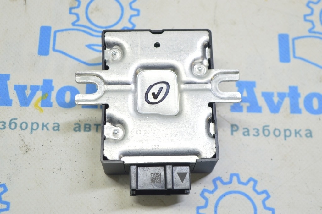 Fuel Pump Control Module BMW X1 F48 16-22 (01) — фото 2