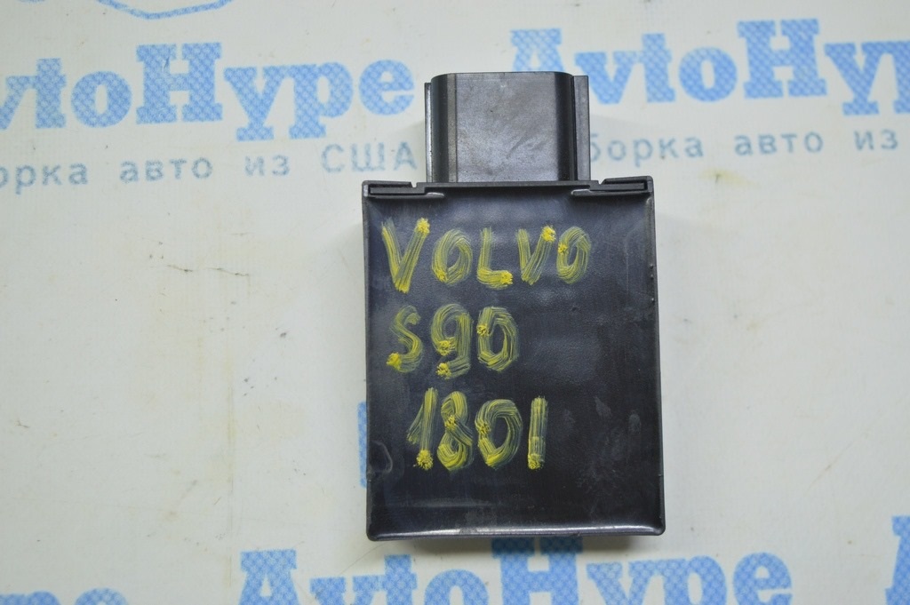FUEL PUMP CONTROLLER блок управления топливным насосом Volvo S90 16- (01)