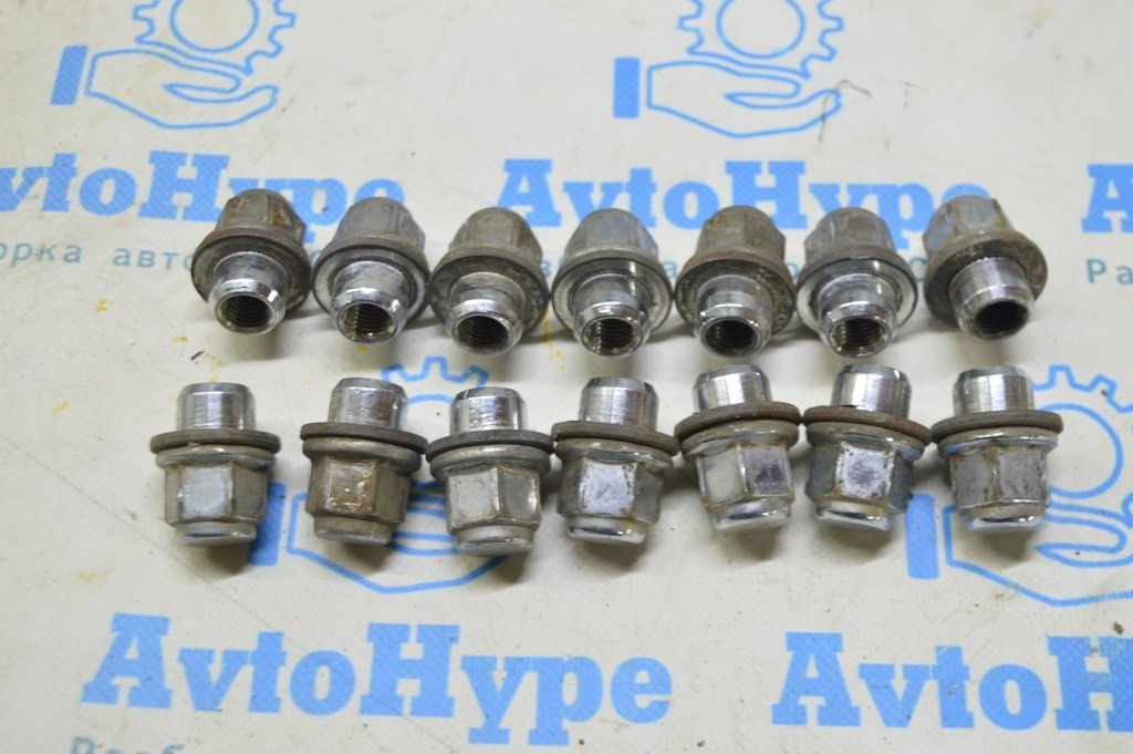 Гайка колесная d21 M12x1.5 Lexus GS300 GS350 GS430 06-07 (01)