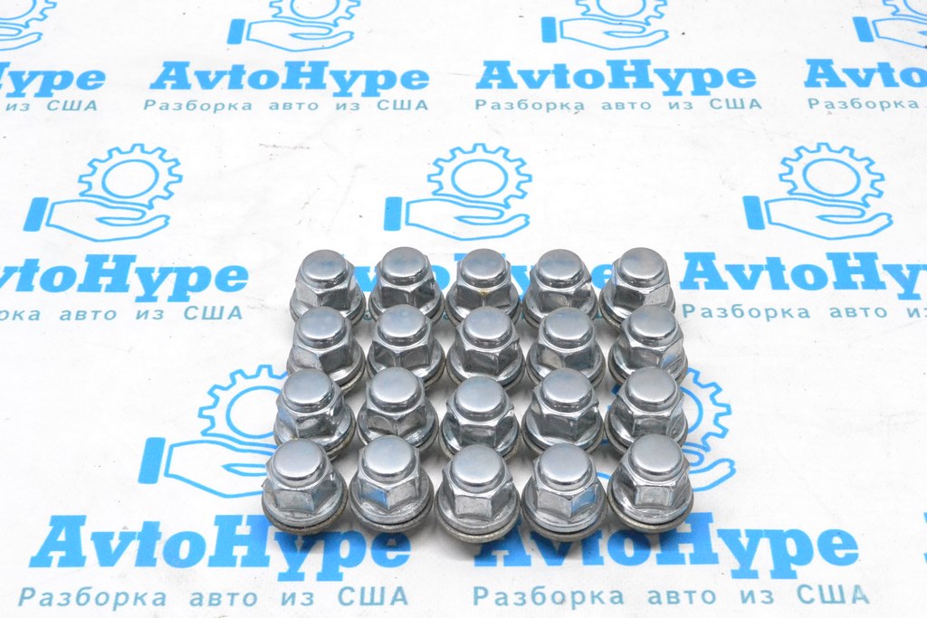 Гайка колесная Toyota C-HR 18-23