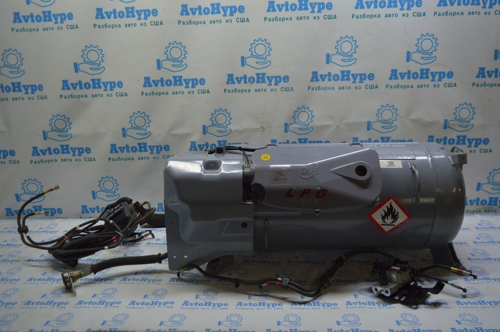 ГБО в сборе с редуктором,балоном Kia K5 16- 33050-f6010 (04)