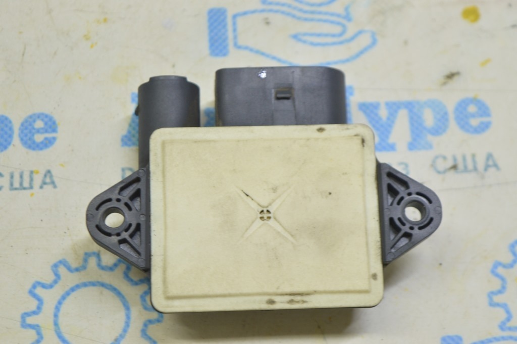 Glow Plug Relay Control Module Mercedes X164 GL (01) — фото 3