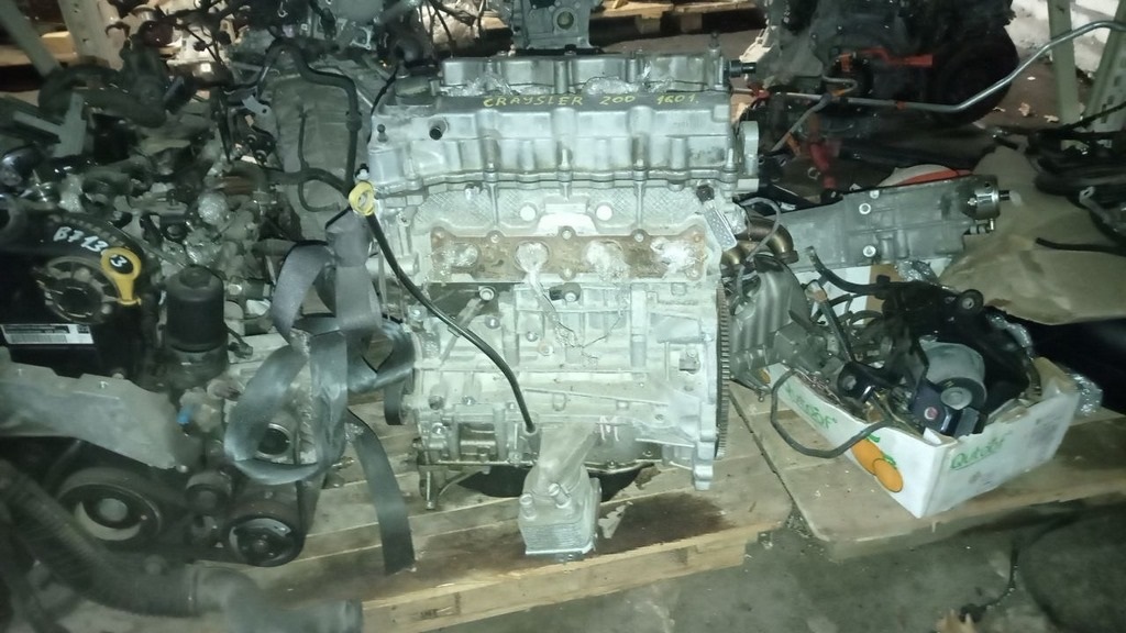 Головка блока цилиндров ГБЦ в сборе Chrysler 200 15-17 2.4