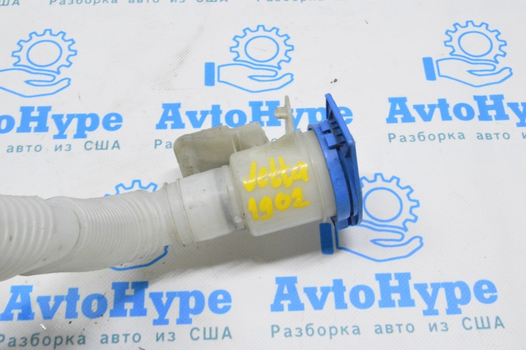 Горловина бачка омывателя VW Jetta 19-24 2 части, без бачка, с крышкой и фильтром — фото 3