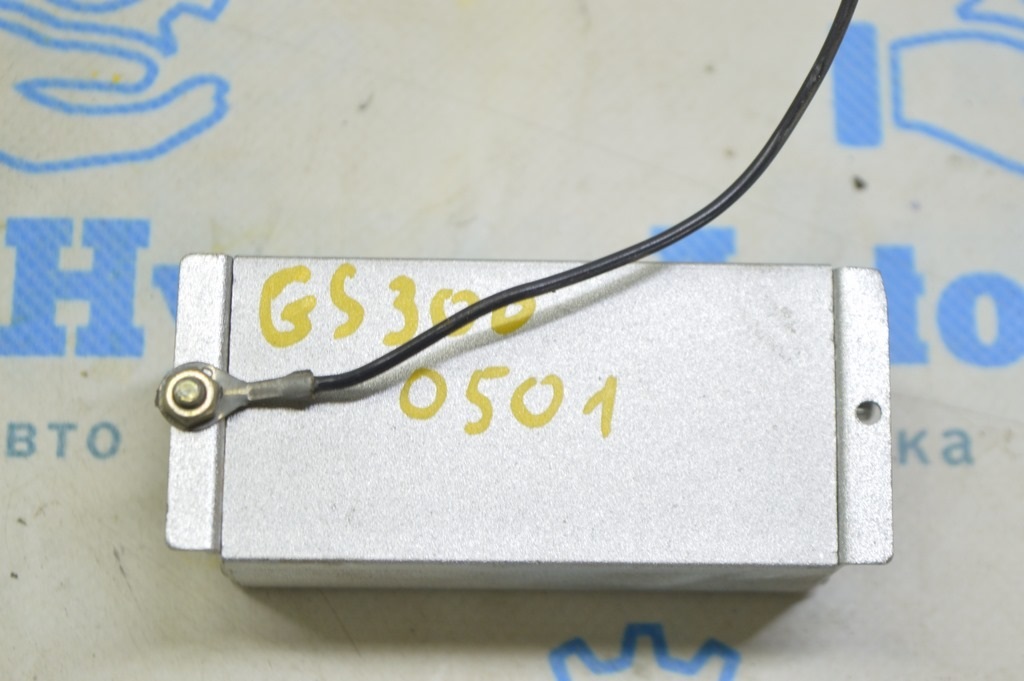 Ground Loop Isolator Lexus GS300 GS350 GS430 GS450h 06-11 (01) — фото 2