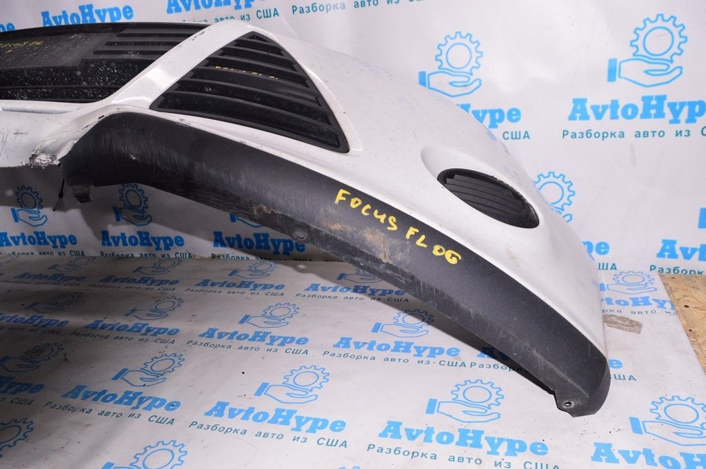 Губа переднего бампера лев Ford Focus mk3 11-14 дорест