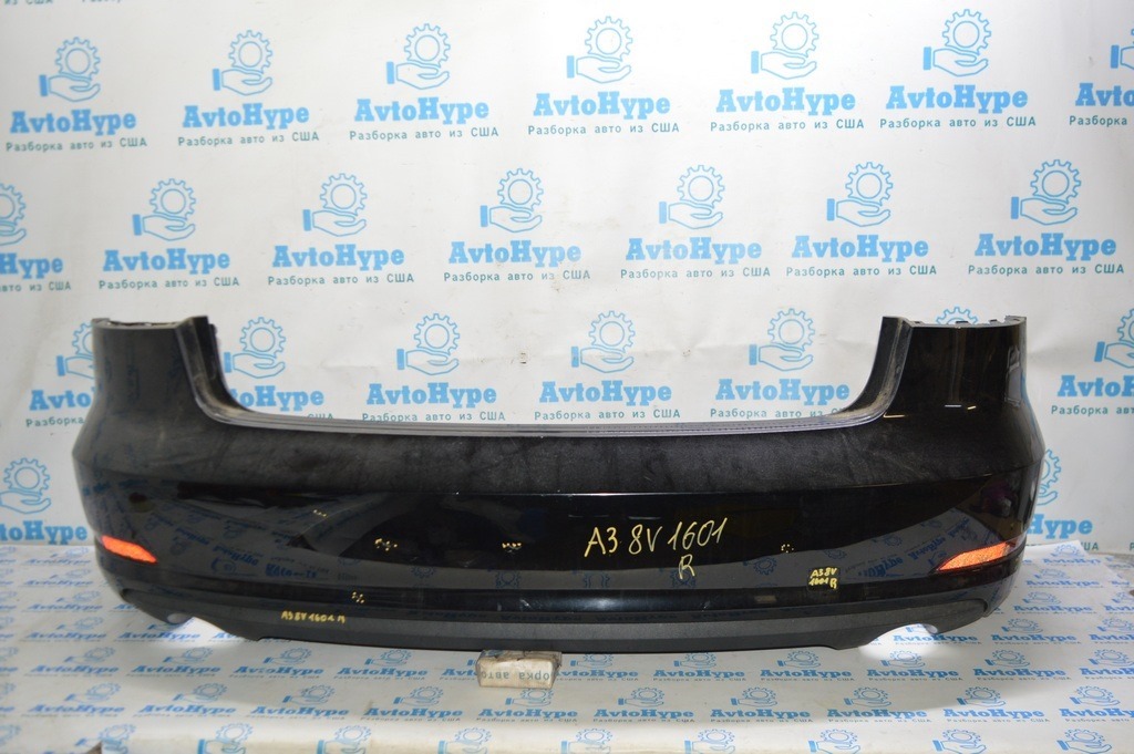 Губа заднего бампера Audi A3 8V 15-16 под 1 трубу, структура — фото 2
