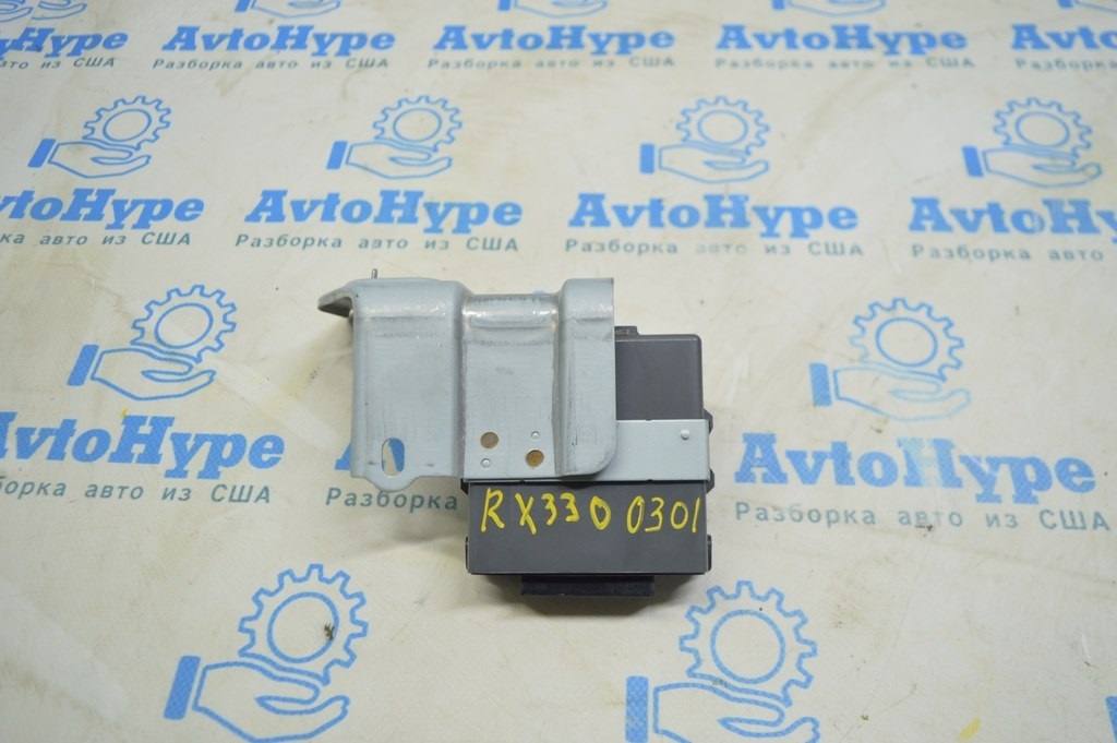 Headlamp Leveling Control Module Unit Lexus RX400h 04-09 (01) — фото 3