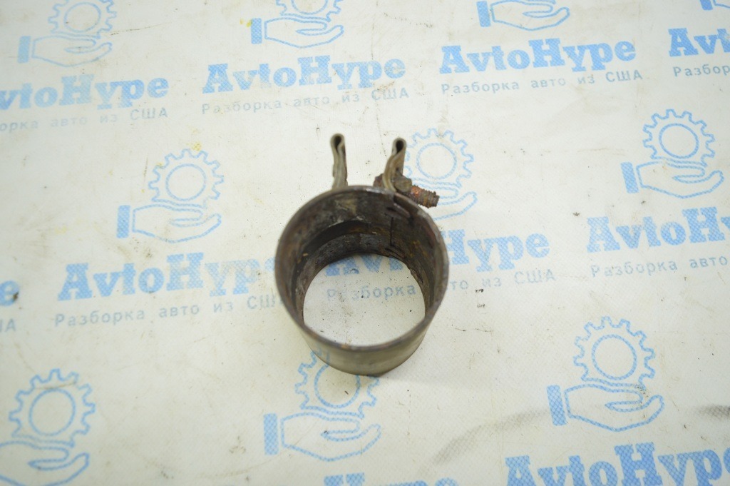 Хомут глушителя VW Jetta 19- 2.0T — фото 2