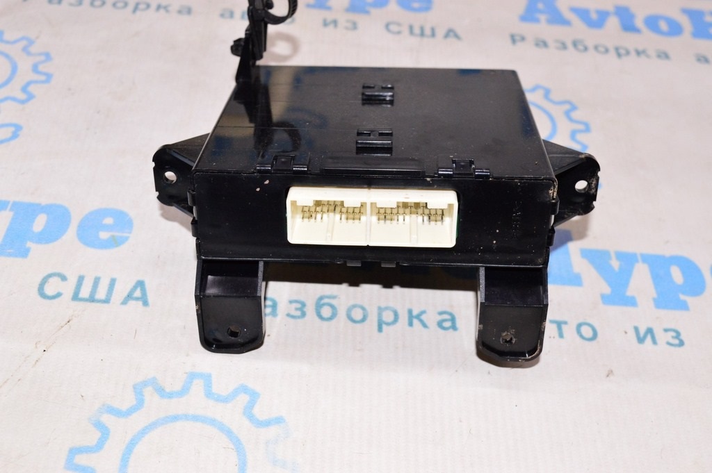 HVAC CONTROL MODULE Subaru Outback 17-19 (02)