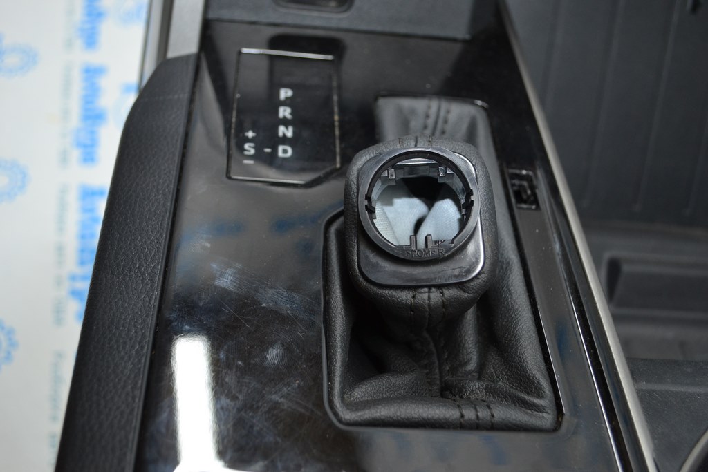 Индикатор шифтера Toyota Tundra 22-