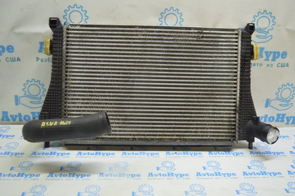 Интеркулер Audi A3 8V 15-20 1.8T, 2.0T (02)