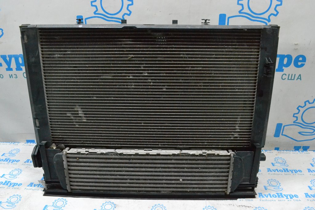 Интеркулер BMW 328i F30 12-19 (03)