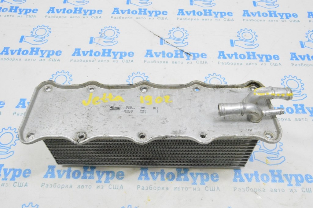 Интеркулер VW Jetta 19- (02) примята трубка