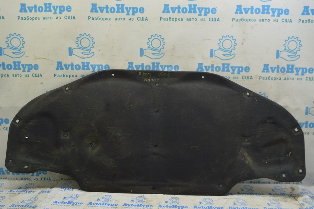 Изоляция капота Audi A8 D3 03-09 (01) замята, надрыв