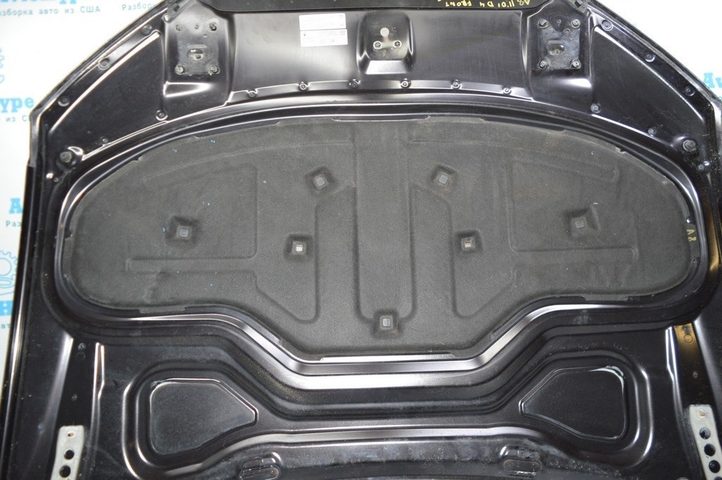 Изоляция капота Audi A8 D4 10-17 (01) с клипсами