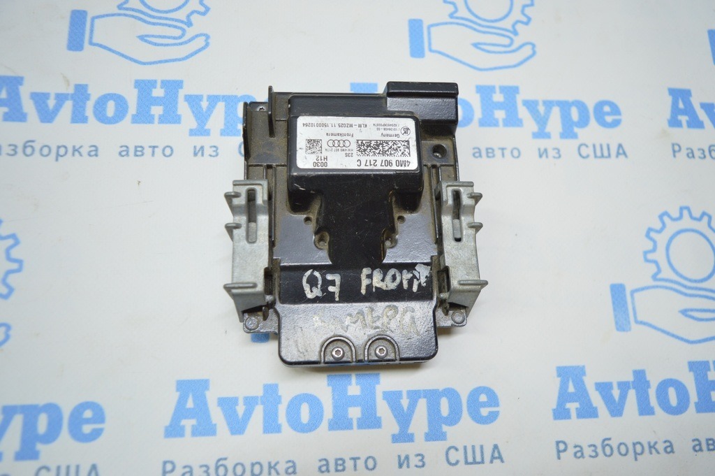 Камера передняя Audi Q7 4M 15-