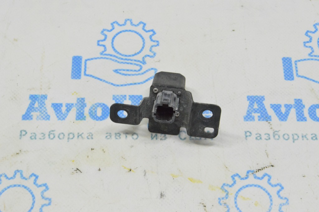 Камера передняя Lexus RX 350/350h/500h 23- в решетке — фото 2
