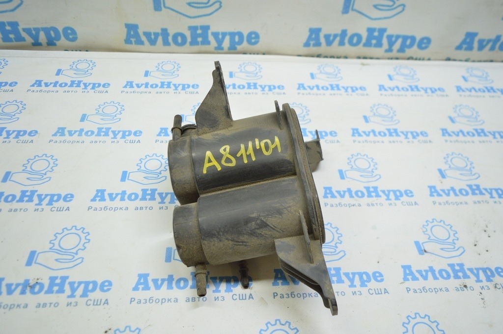 Канистра с углем абсорбер Audi A8 D4 10-17 (01)