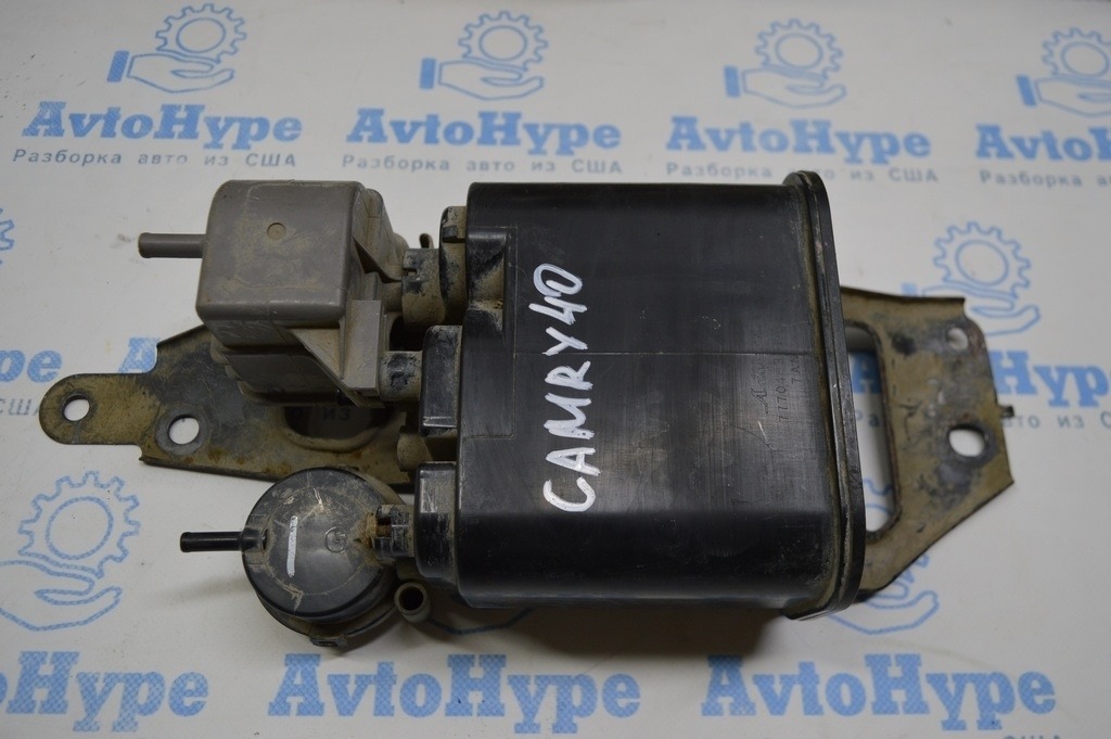 Каністра з вугіллям абсорбер Toyota Camry v40 usa 07-11 реаліз Вадим