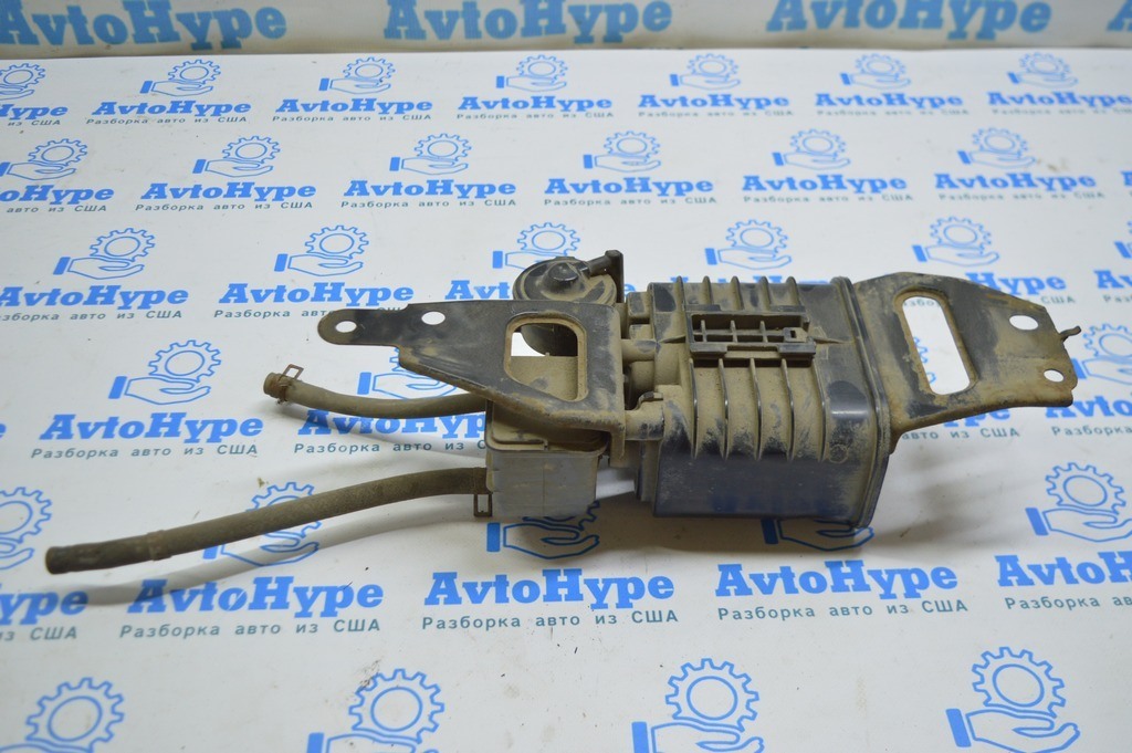 Канистра с углем абсорбер Toyota Camry v50 12-14 usa\euro 77740-33140 (01) — фото 3