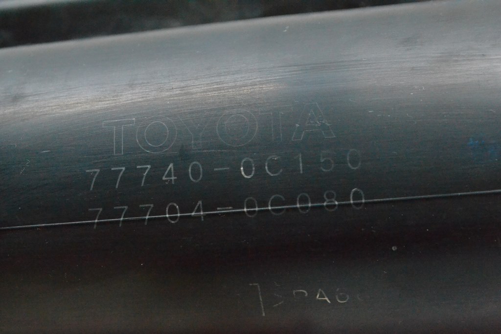 Канистра с углем абсорбер Toyota Tundra 22- (01) — фото 3