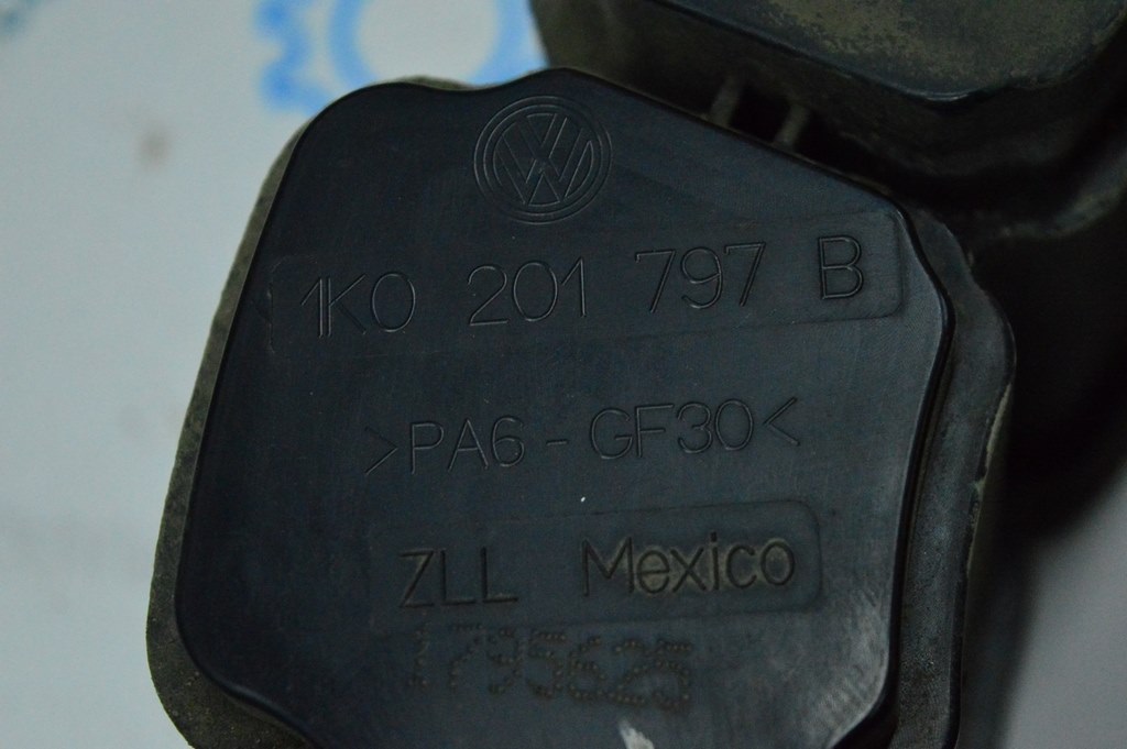 Канистра с углем абсорбер VW Jetta 11-18 USA 1.4T 1.8T 2.0 2.5 (03) — фото 3