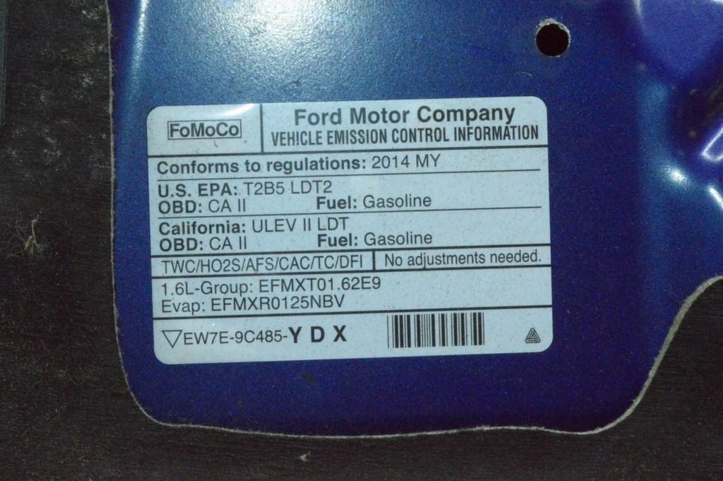 Капот голый Ford Escape MK3 13-16 синий цвет J4(08) замят спереди не сильно — фото 3