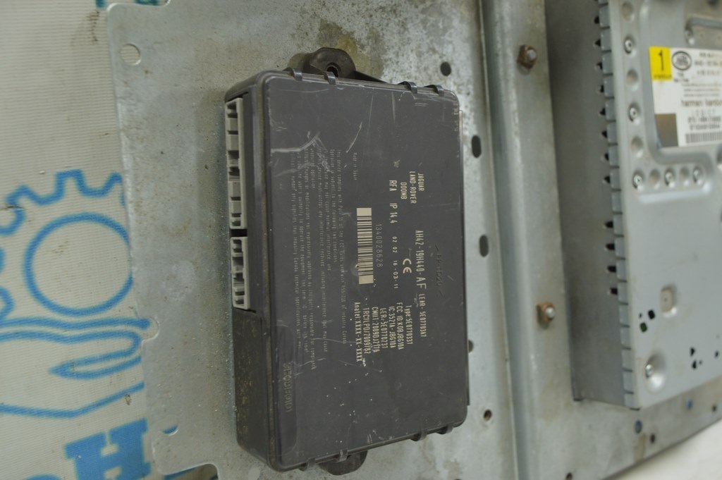 KEYLESS ENTRY CONTROL MODULE Блок бесключевого доступа Range Rover VOG L322 02-12 (01) — фото 2