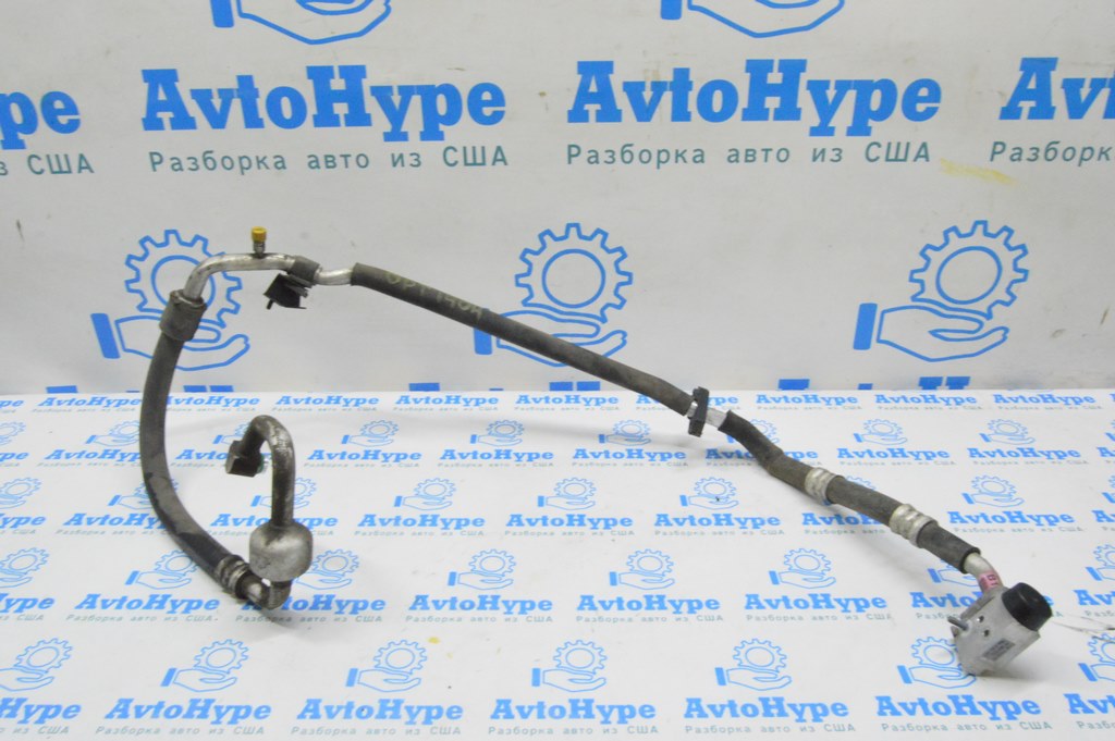 Клапан кондиционера Kia Optima 14-15 hybrid