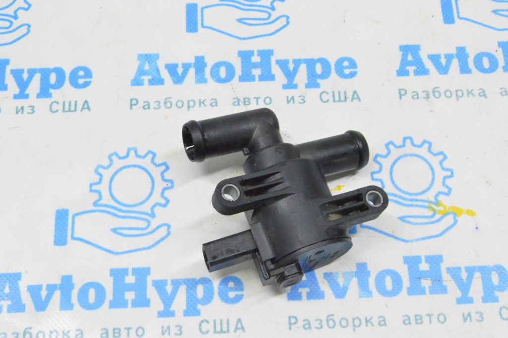 Клапан системы охлаждения второй Audi A3 8V 15-20 (02) — фото 2