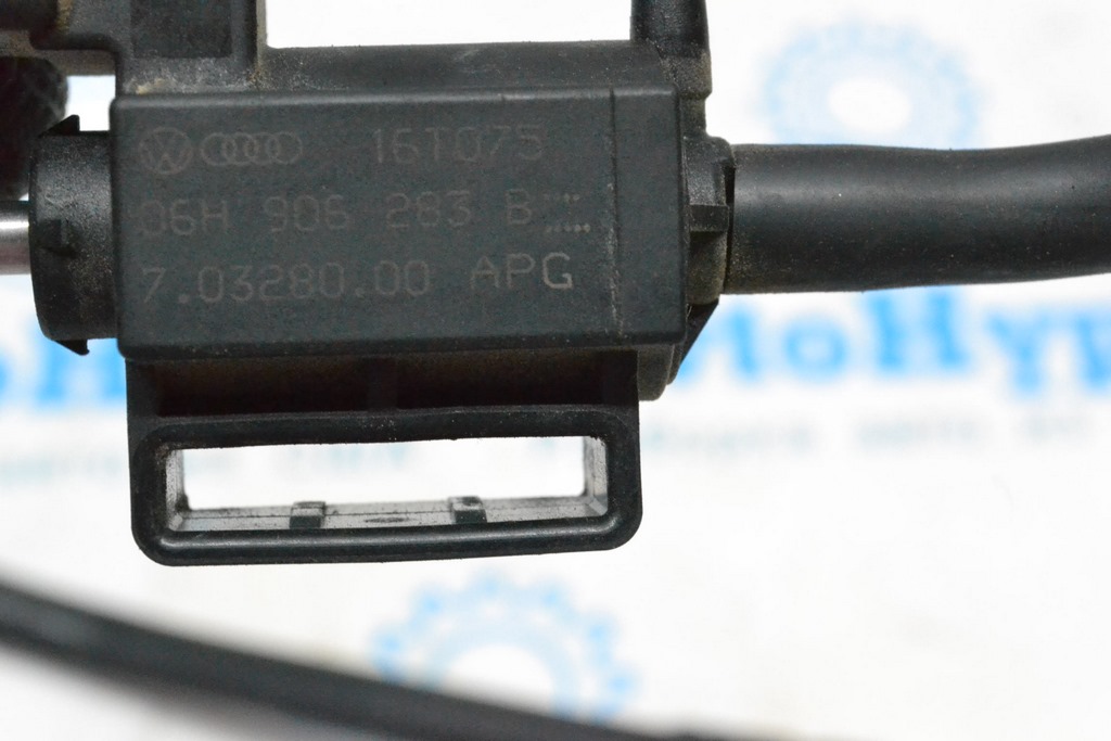 Клапан соленоид на впуске Audi Q5 8R 09-17 (02)