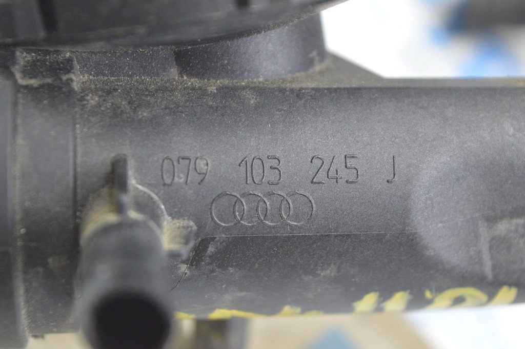 Клапан вентиляции картерных газов pcv 4.2 Audi A8 D4 10-17 — фото 3